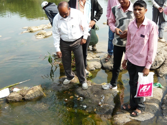 F.Y.B.Sc STUDENTS VISIT SOMESHWER WATER BODIES FOR OBSERVATION OF FLORA & FAUNA